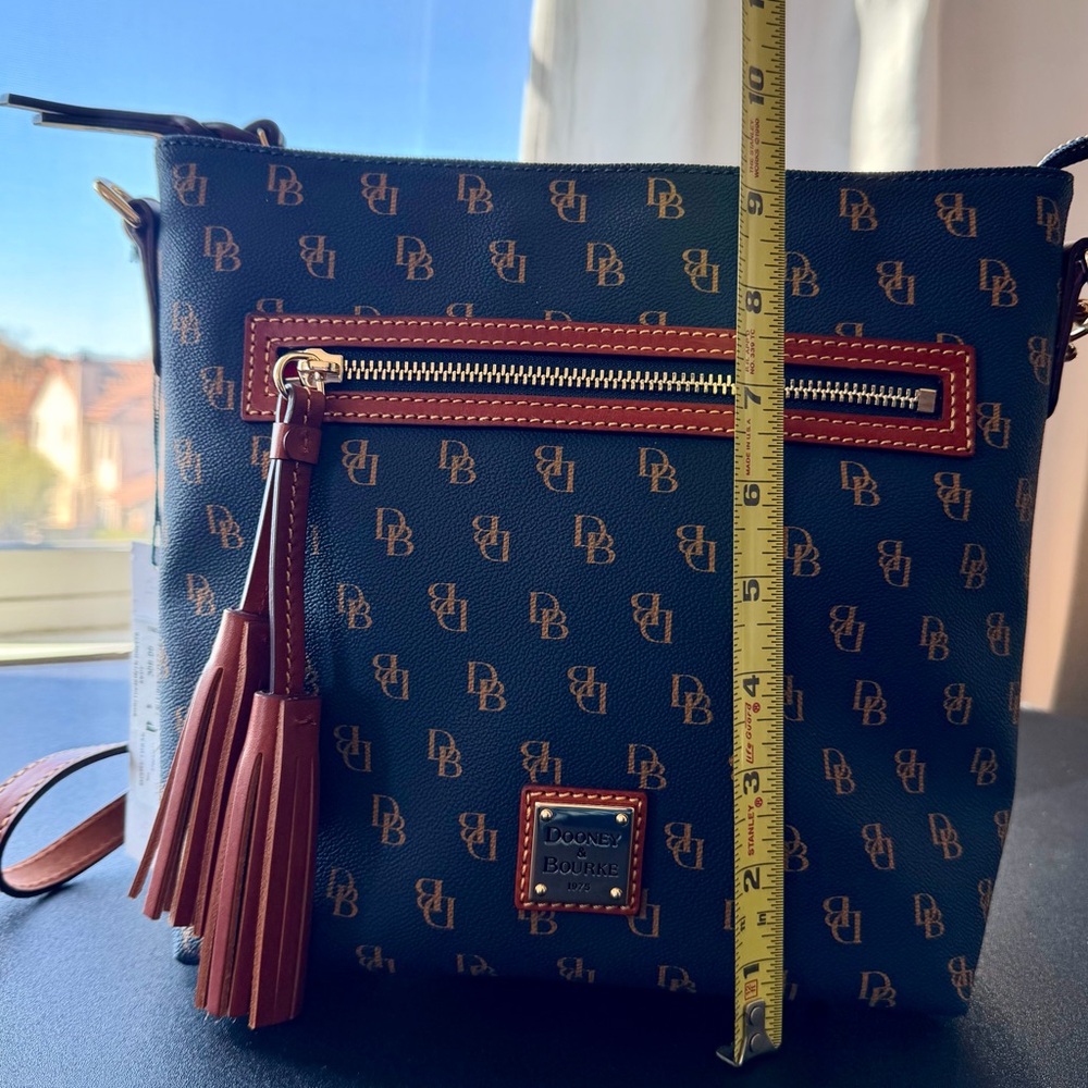 Dooney & Bourke Blue and Brown Crossbody Bag - Picture 4 of 9